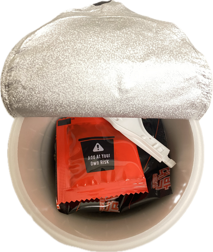 Daebak-黑色幽灵胡椒辣鸡肉杯面条79g