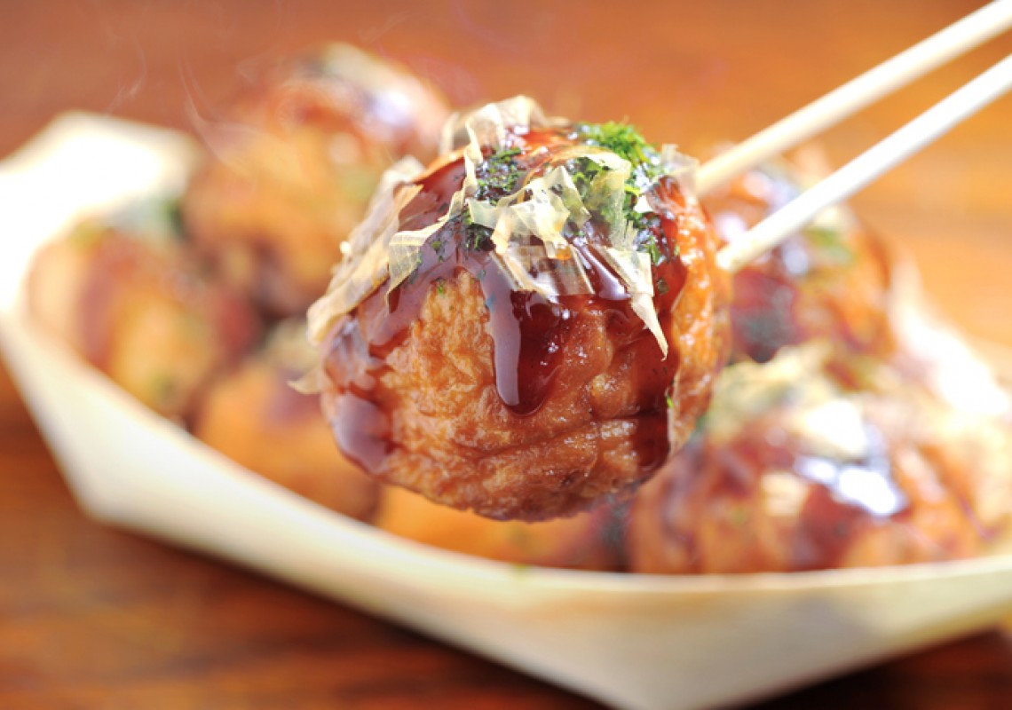 Takoyaki--Boules de poulpes--spécialité emblématique japonaise